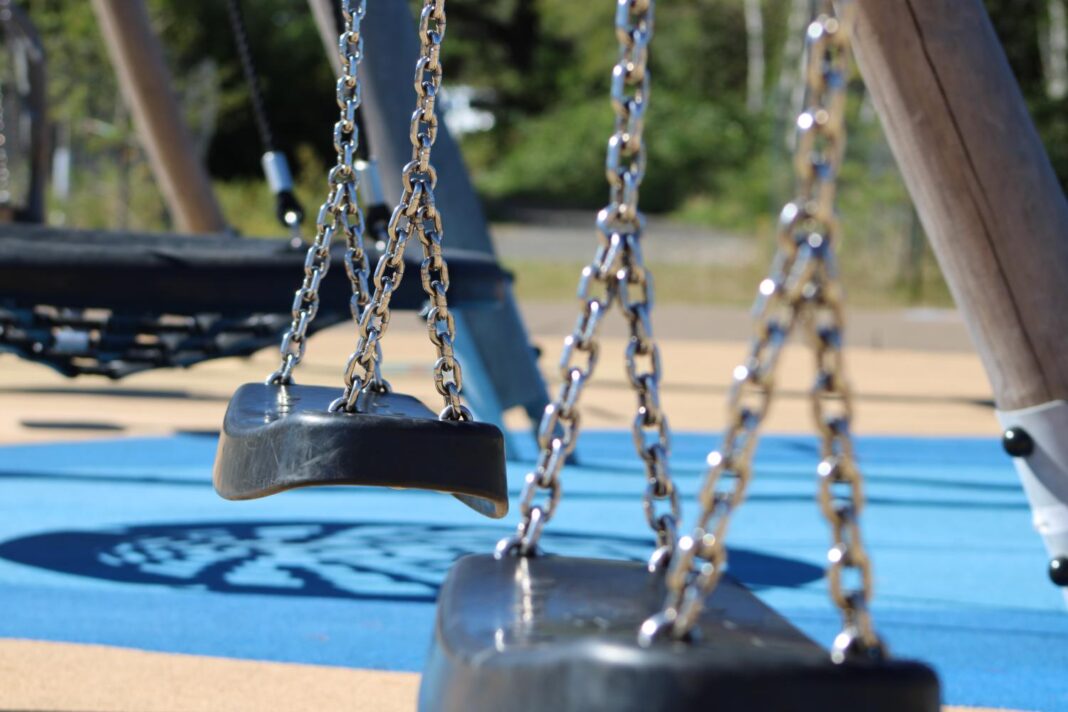 Schooner Creek Discovery Park The swings at Schooner Creek Discovery Park in Lincoln City sway in the breeze Monday, Oct. 6. (Photo by Justin Werner / Boiler Bay Beacon)