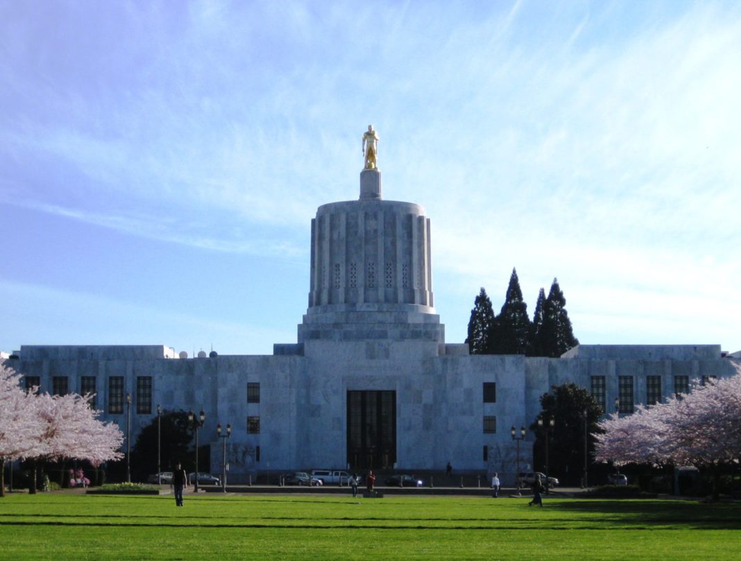 Oregon_State_Capitol_1 Oregon State Capitol